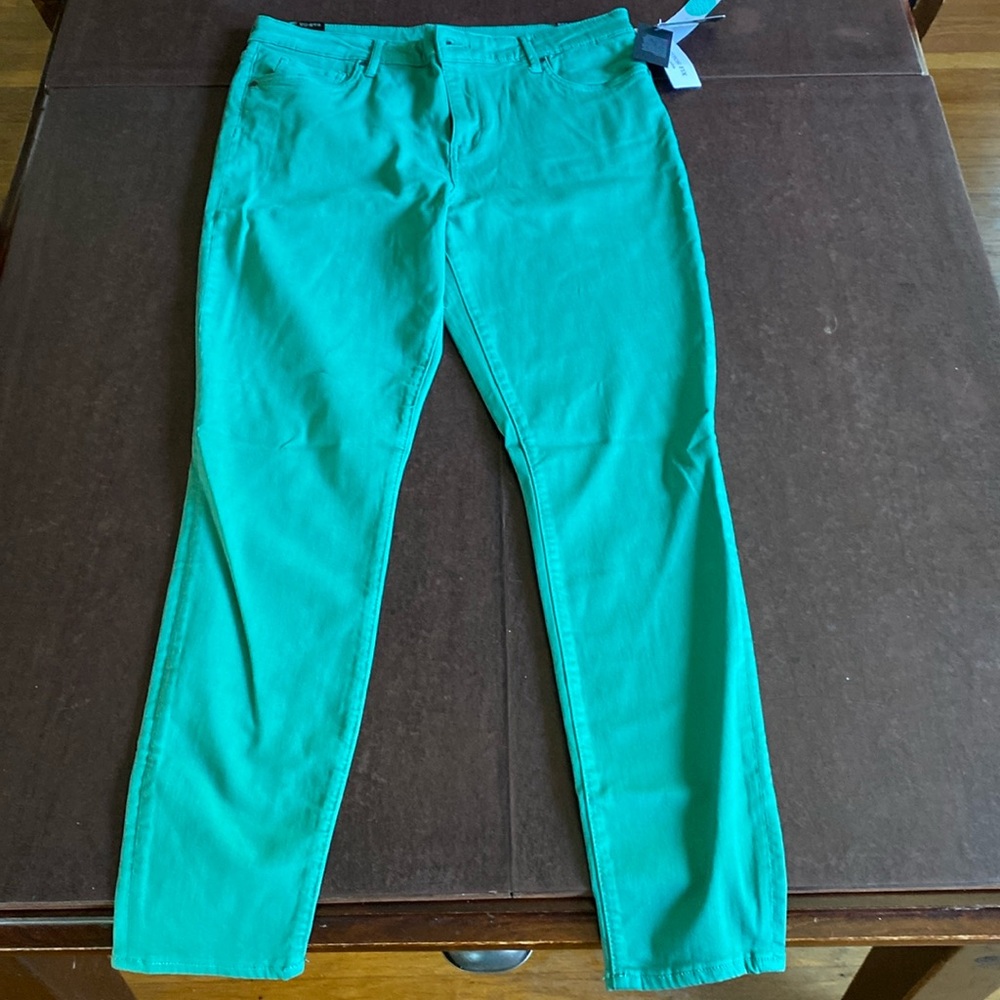 Kut from Kloth pants. Ankle skinny peacock green